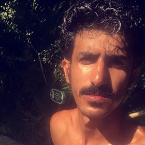 Meet your Posher, Zayed